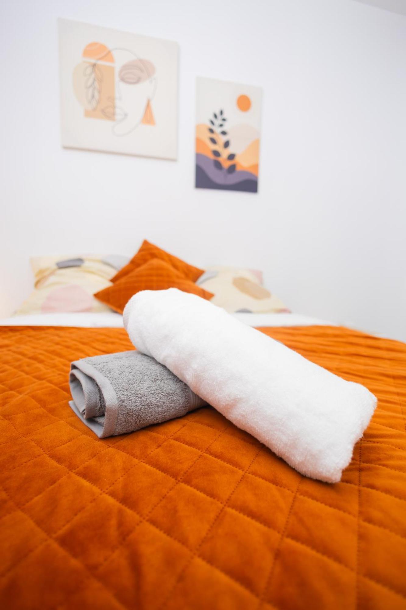 Appartement Jelyad Mallard Proche Disney Шантелу Ан Бри Екстериор снимка